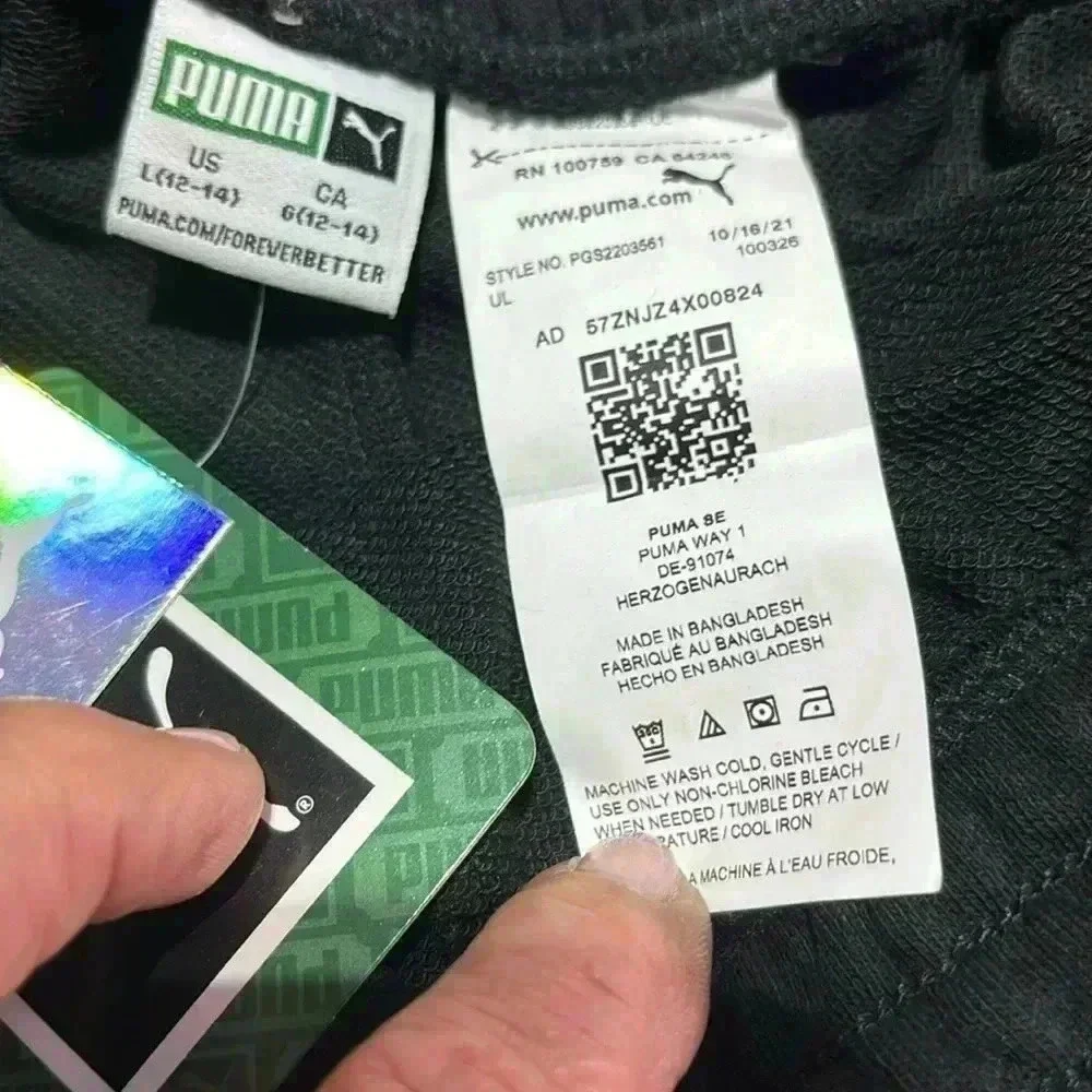 Puma Holographic Puma Logo shorts, elastic waist, black cotton/poly